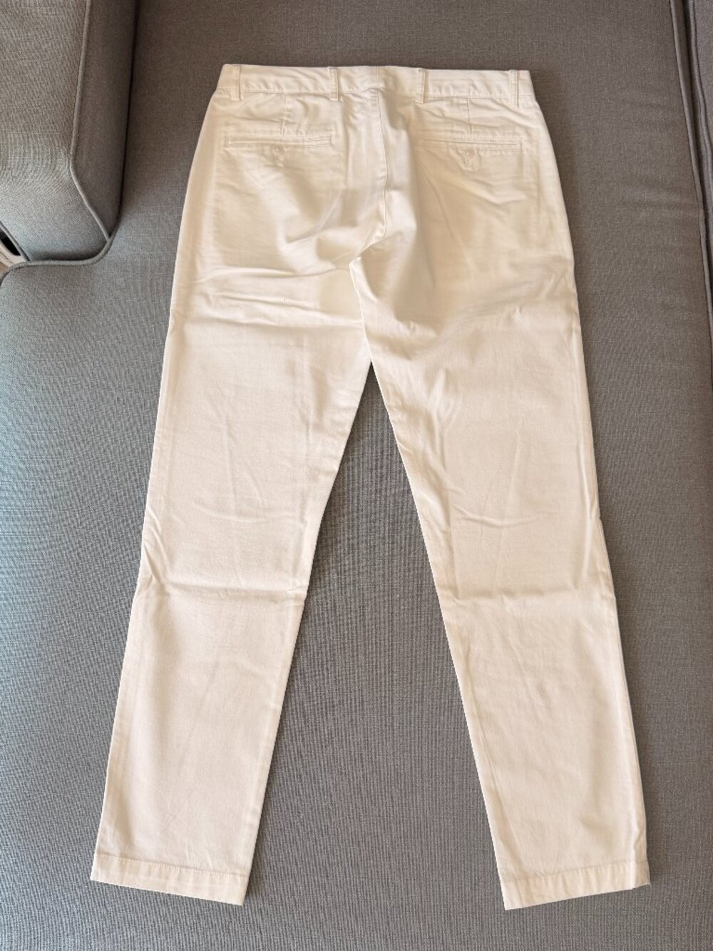 Club Monaco Connor Modern Slim Fit Off-White Chinos, 30x30